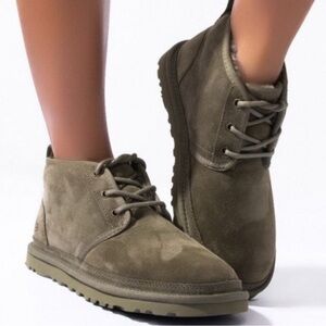 OLIVE UGG NUEMEL CHUKKA BOOTS